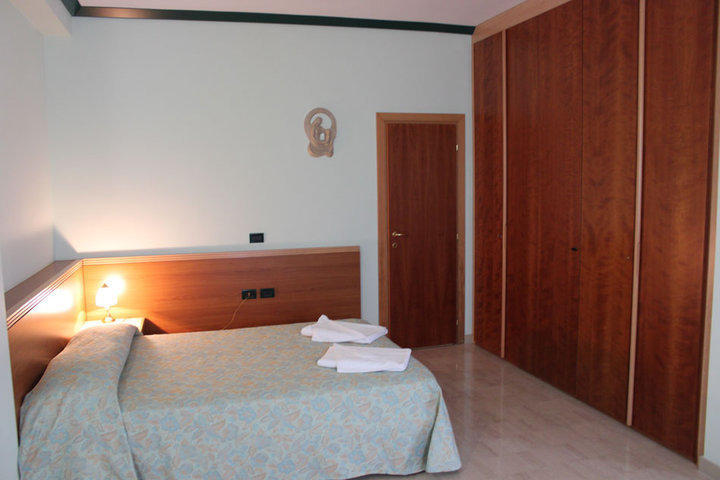 Casa Per Ferie Benedetto XIII Hotell Gravina in Puglia Rom bilde